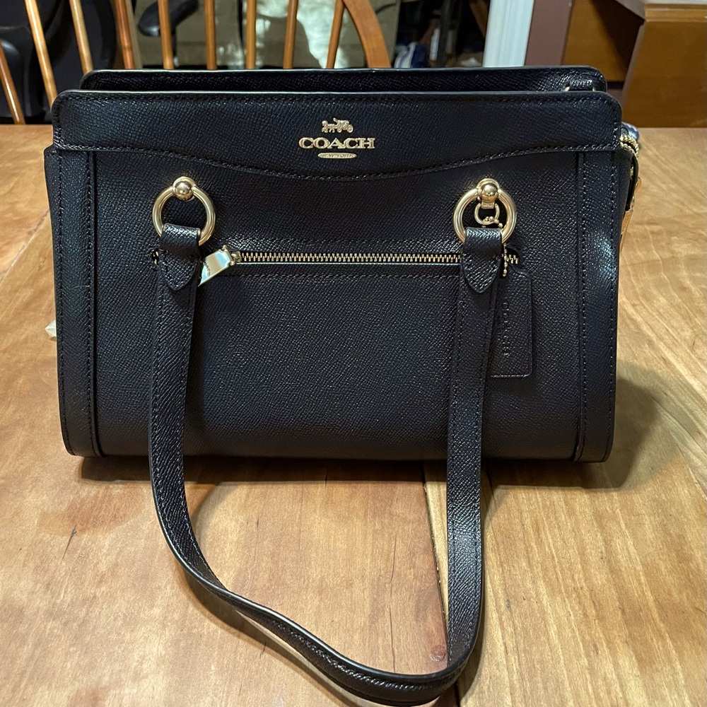 Coach … satchel … Kailey carryall … BLACK .. EEUC